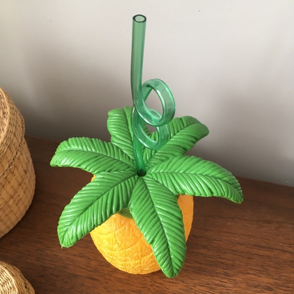 UO Pineapple drinking cup - Picture 2 of 4